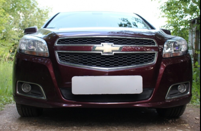 Защита радиатора "Standart" Chevrolet Malibu (2012-2015) чёрная купить недорого с доставкой в Новоалтайск