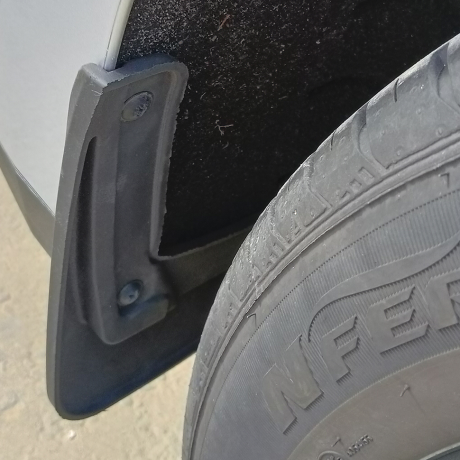 Брызговики ЗАДНИЕ увеличенные (2 шт) HYUNDAI Solaris 2017- купить недорого с доставкой в Новоалтайск