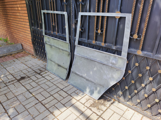 комплект панелей боковых дверей стеклопластиковых (пенка) для У@З 3163 p@triot купить недорого с доставкой в Новоалтайск