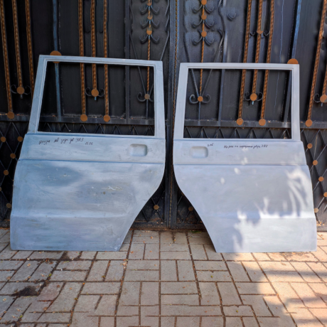 комплект панелей боковых дверей стеклопластиковых (пенка) для У@З 3163 p@triot купить недорого с доставкой в Новоалтайск